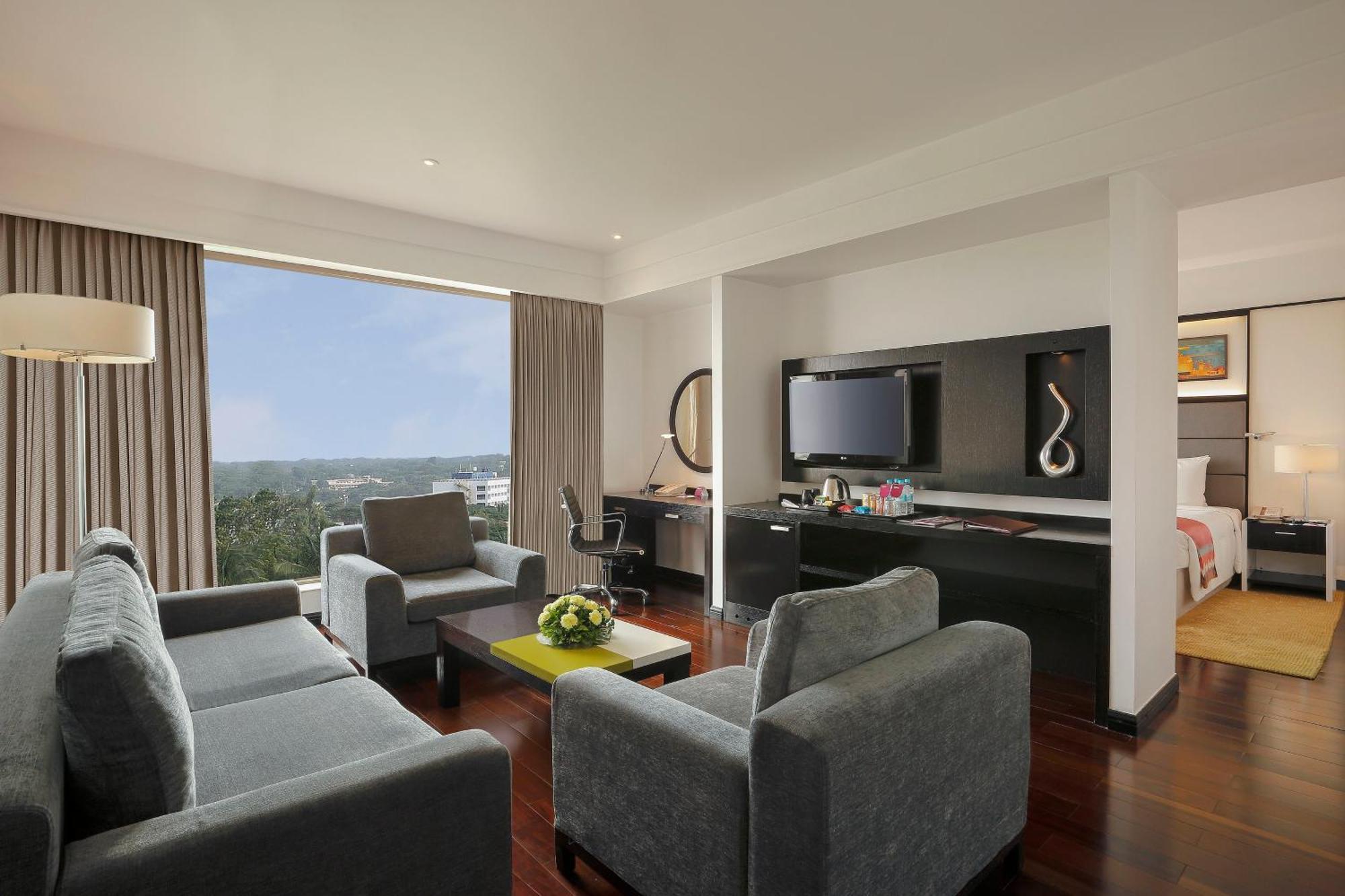 Crowne Plaza Pune City Centre By Ihg Extérieur photo
