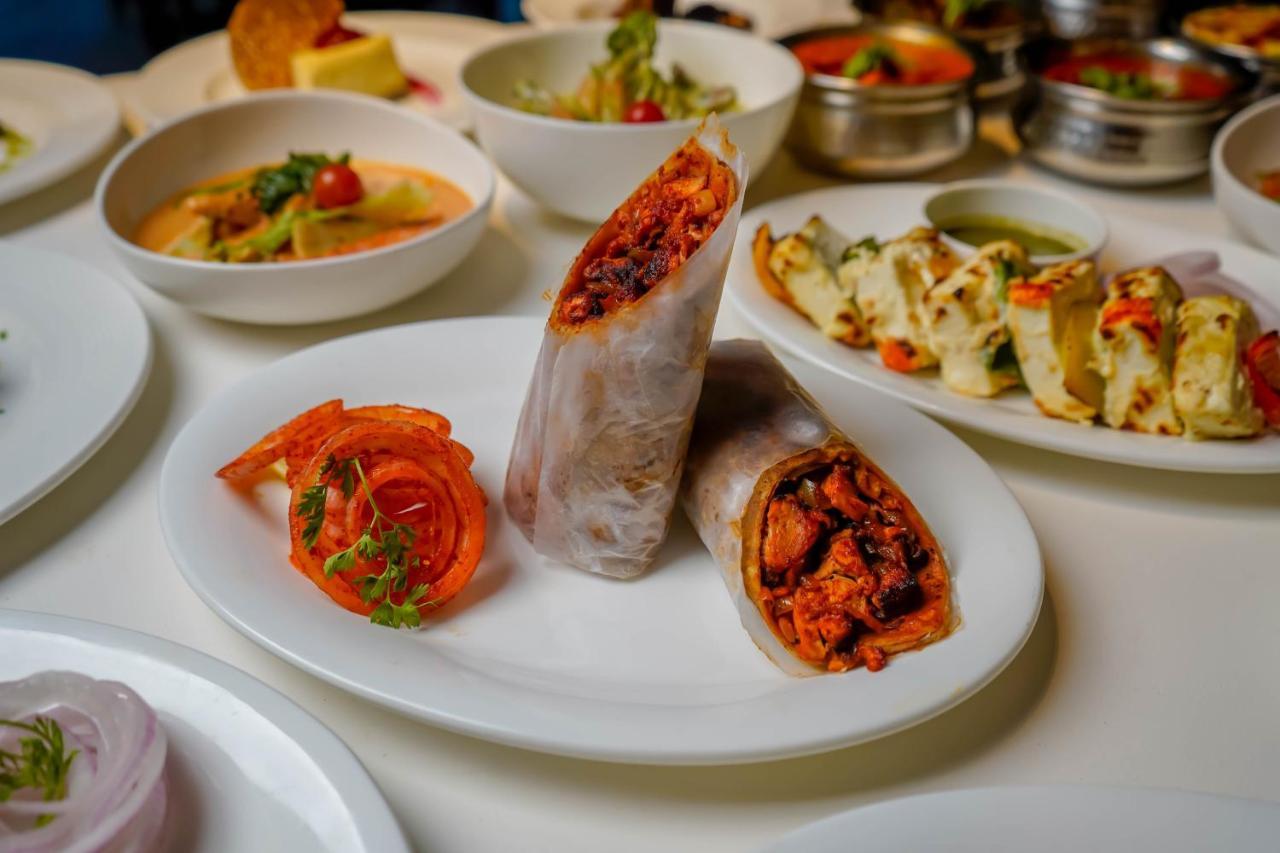 Crowne Plaza Pune City Centre By Ihg Extérieur photo