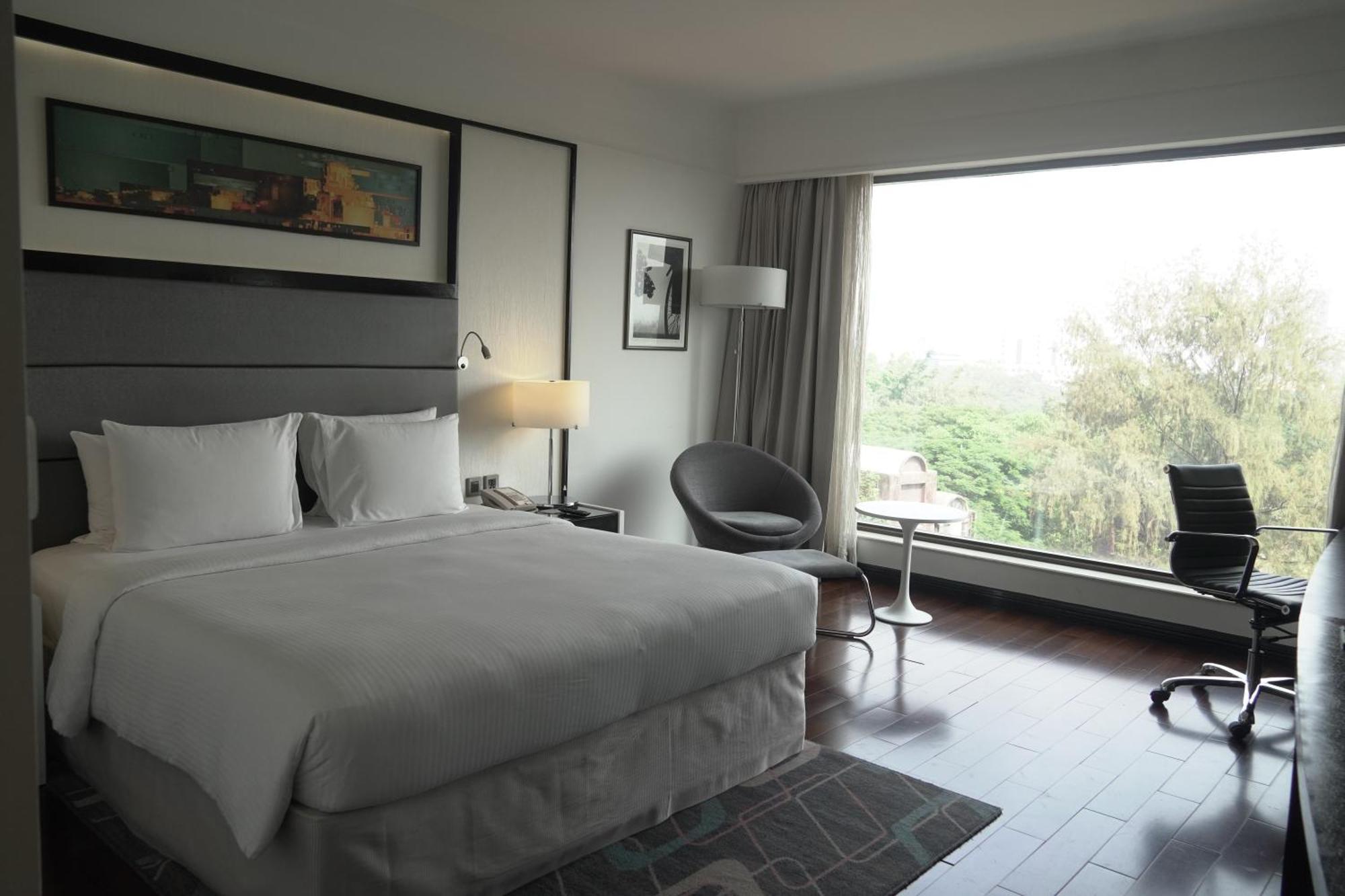 Crowne Plaza Pune City Centre By Ihg Extérieur photo