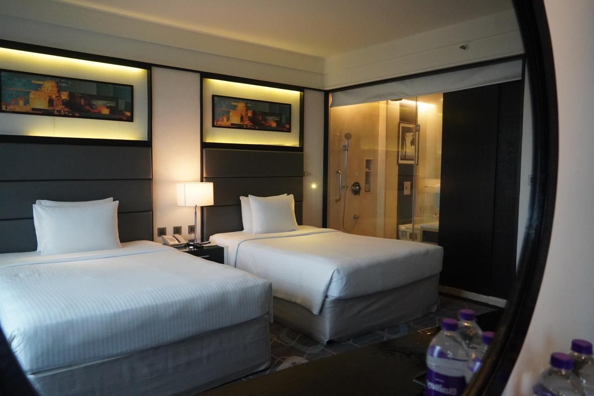 Crowne Plaza Pune City Centre By Ihg Extérieur photo