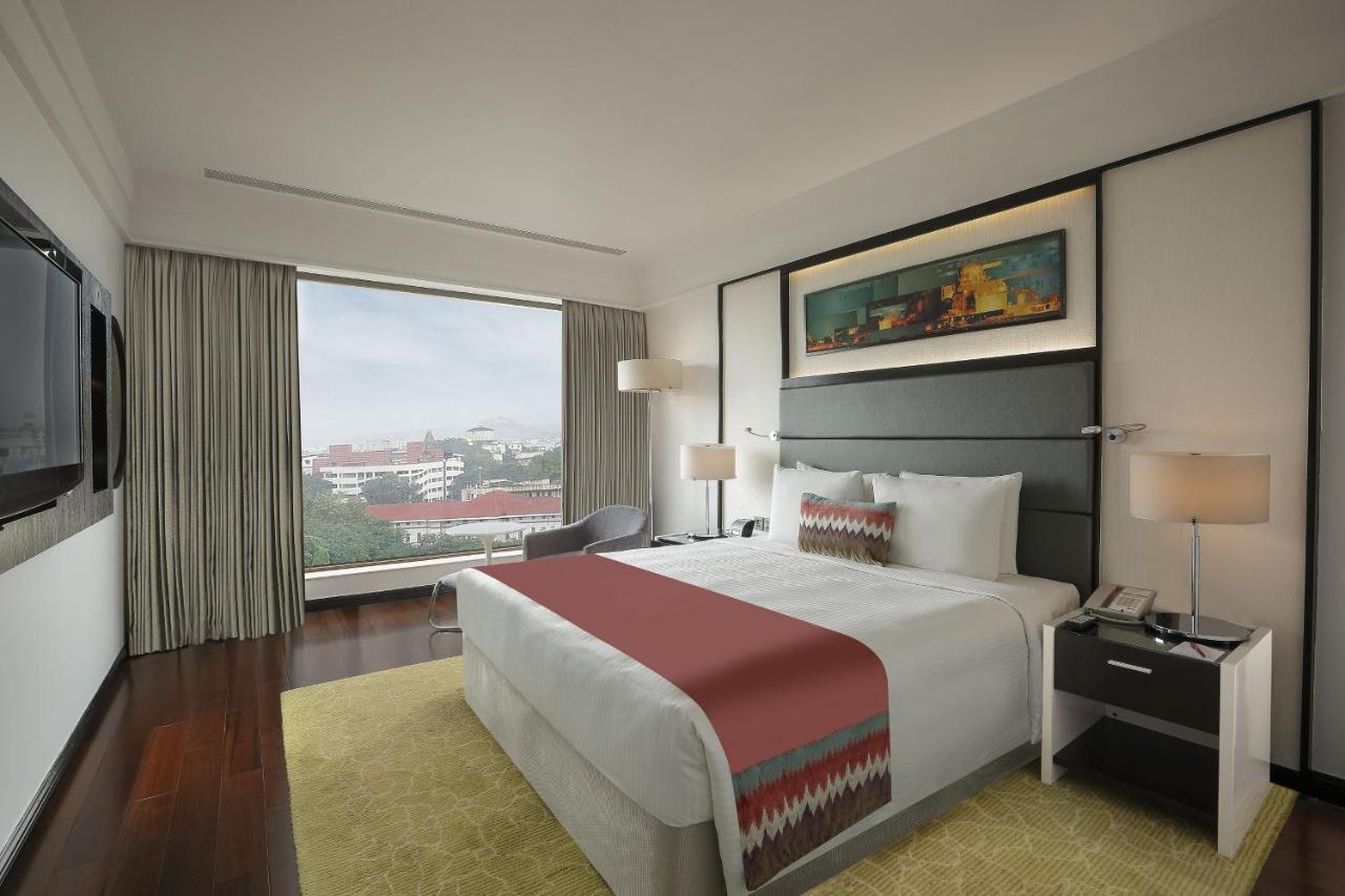 Crowne Plaza Pune City Centre By Ihg Extérieur photo