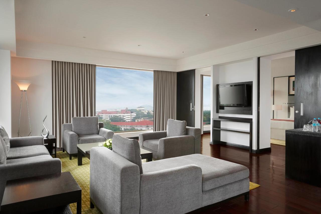 Crowne Plaza Pune City Centre By Ihg Extérieur photo